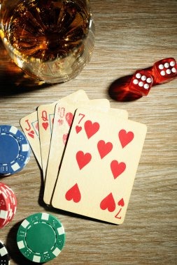 Bandar Poker table interface on mancingduit slot showing betting controls and player positions