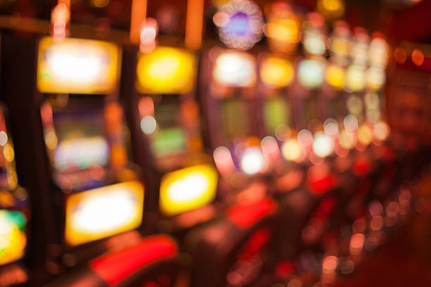 mancingduit slot live dealer in professional studio setting